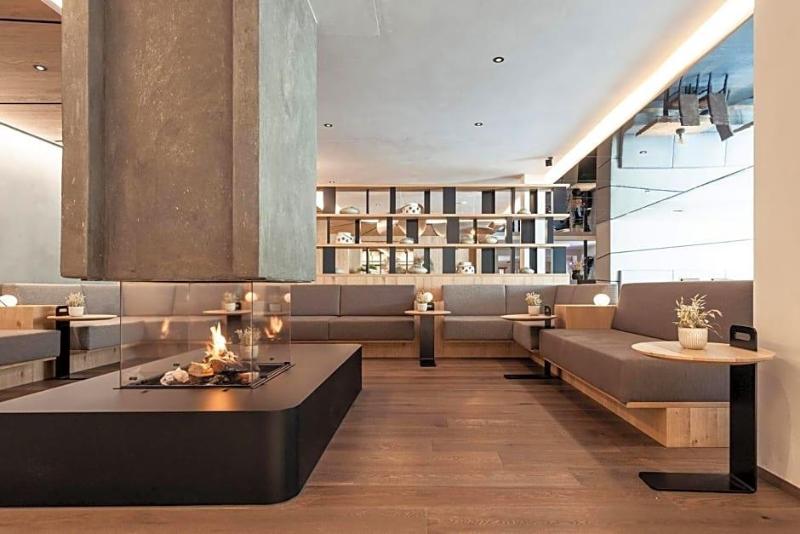 Sporthotel Winkler image