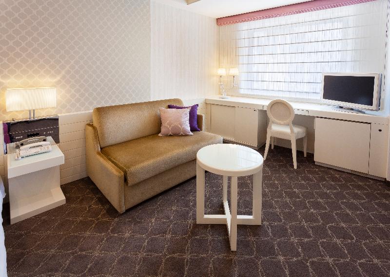 Hotel Elsereine Osaka