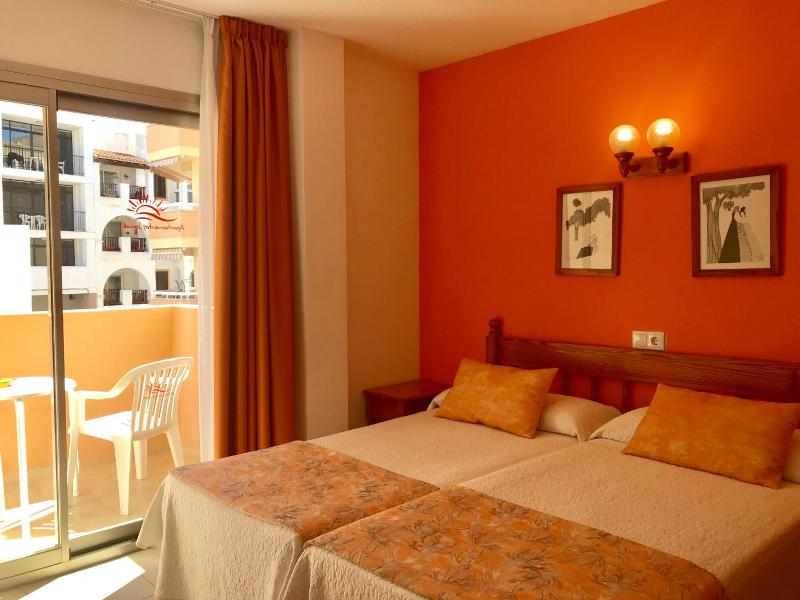 Jovial Apartamentos image