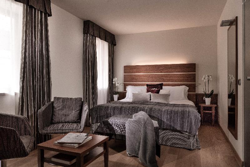 SOLEA DOLOMITI Boutique Hotel image
