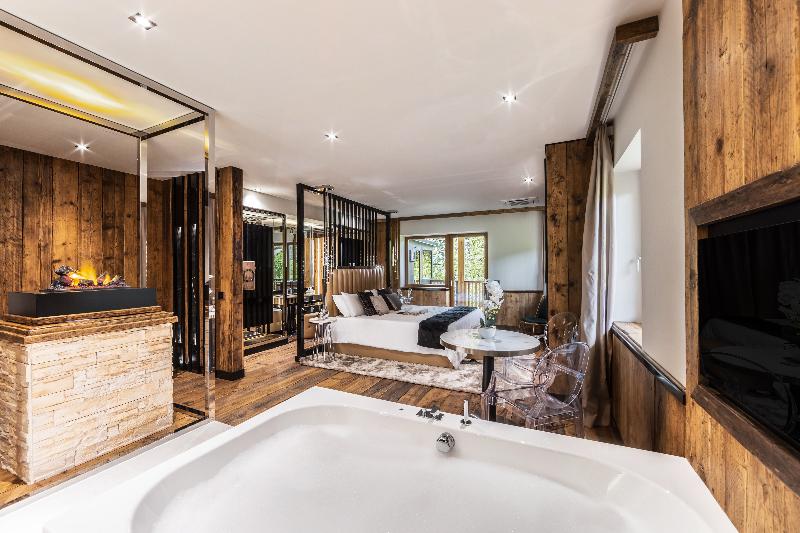 SOLEA DOLOMITI Boutique Hotel image