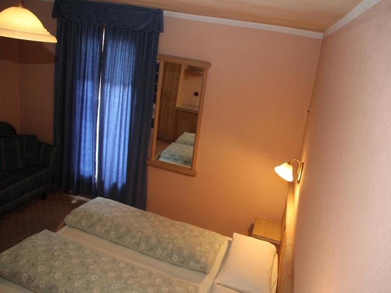 Garni Caravasc image