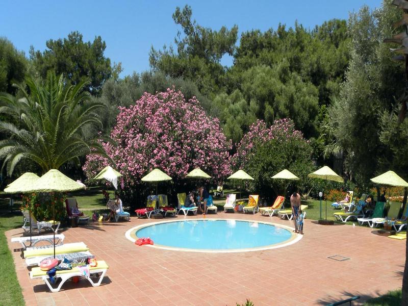 Denizati Holiday Village — exterior view
