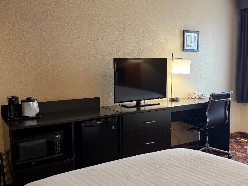 Baymont by Wyndham Plainfield/ Indianapolis Arpt image
