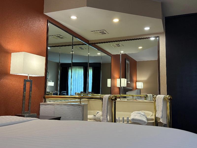 Baymont by Wyndham Plainfield/ Indianapolis Arpt image