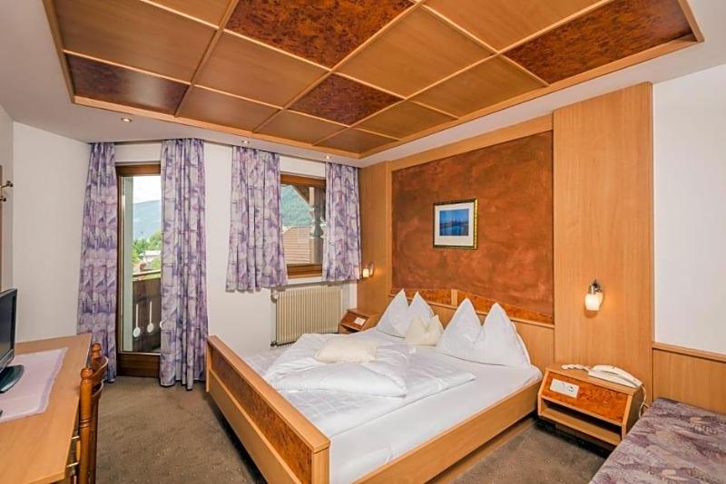Pension Schmalzlhof Rasen image