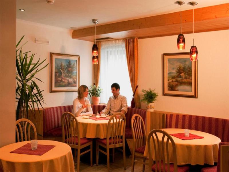 Pension Schmalzlhof Rasen image