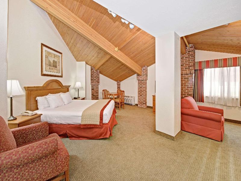Baymont by Wyndham Indianapolis image