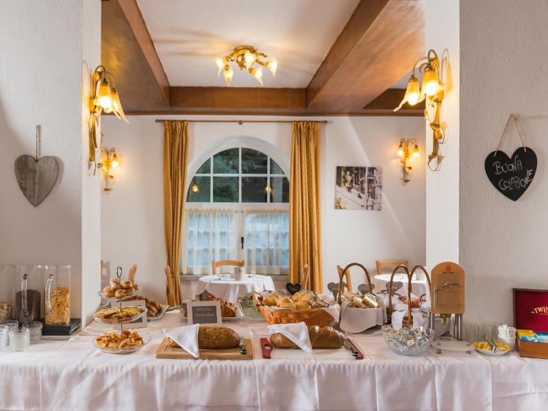 Grand Hotel Molveno image