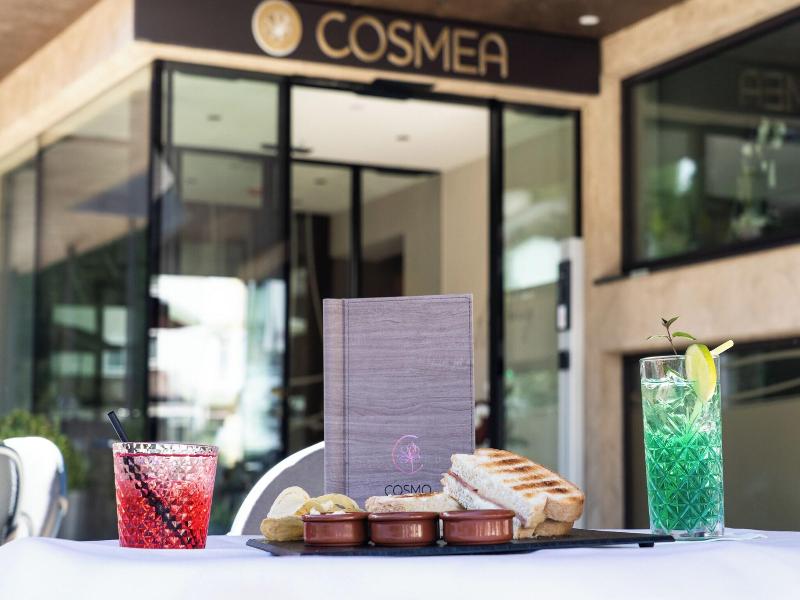 Cosmea image