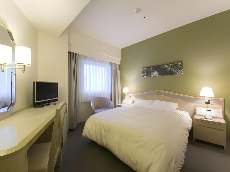 Shin Osaka Washington Hotel Plaza image