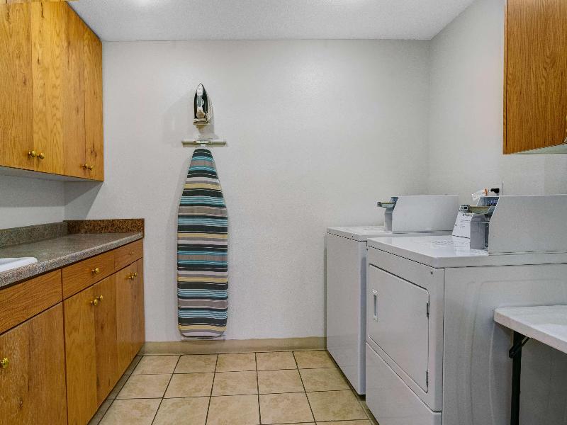 Motel 6 Idaho Falls, ID - Snake River — view