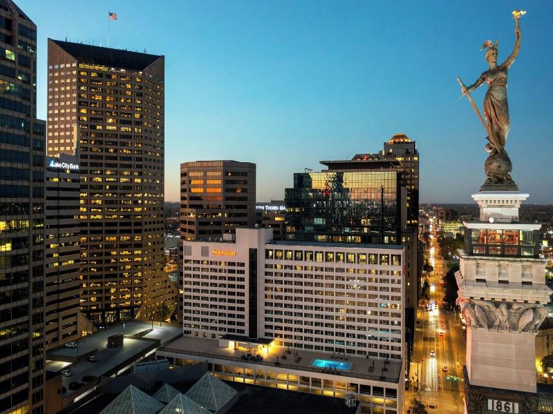 Sheraton Indianapolis City Centre image