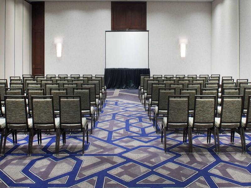 Sheraton Indianapolis City Centre image