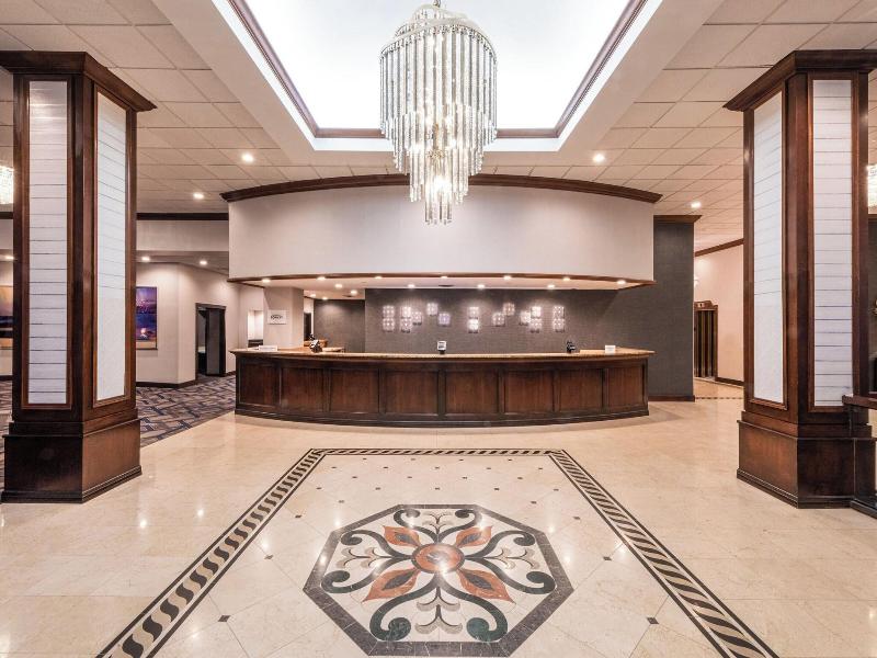 Sheraton Indianapolis City Centre image