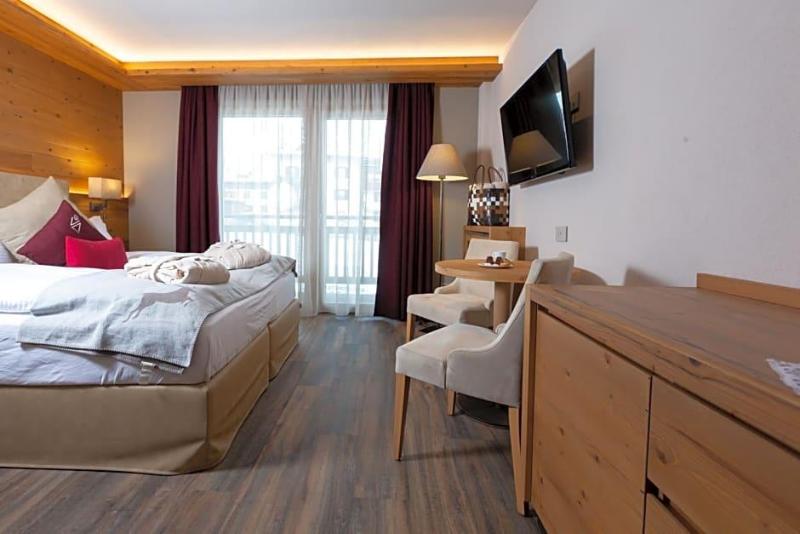 Mont Chalet Nevada Hotel & SPA image