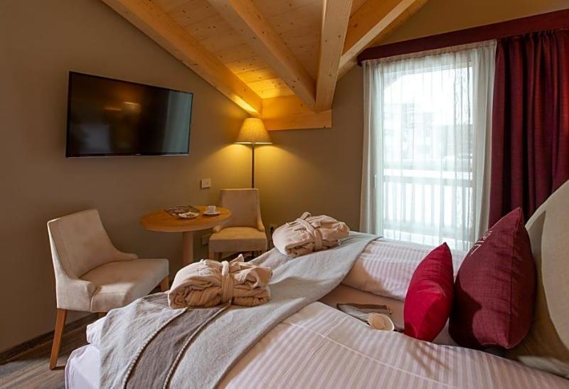 Mont Chalet Nevada Hotel & SPA image