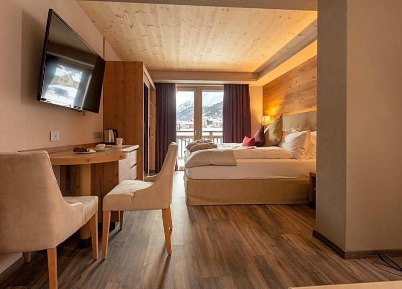 Mont Chalet Nevada Hotel & SPA image