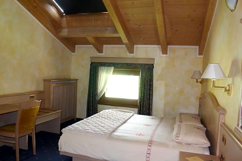 Mont Chalet Nevada Hotel & SPA image