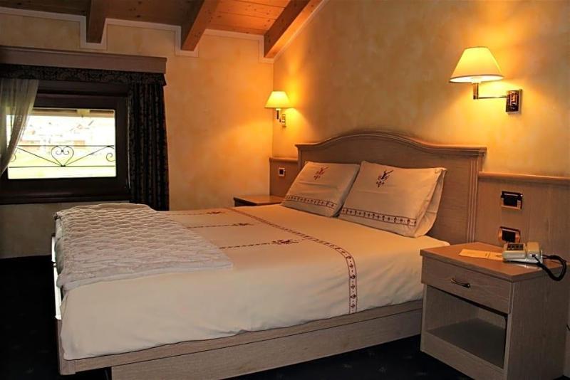 Mont Chalet Nevada Hotel & SPA image
