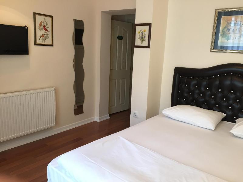 Nobel Hostel Guesthouse image