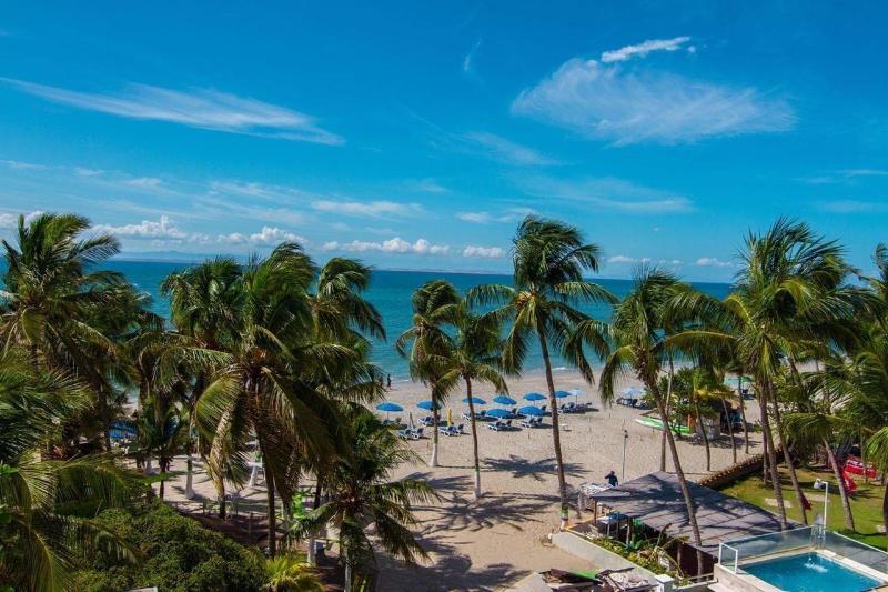 El Yaque Beach 2