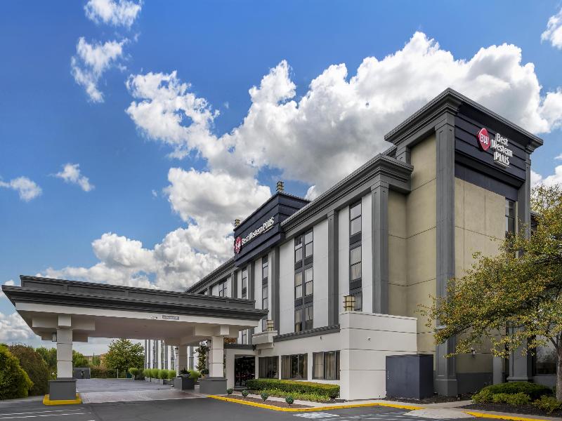 Best Western Plus Indianapolis NW Hotel image