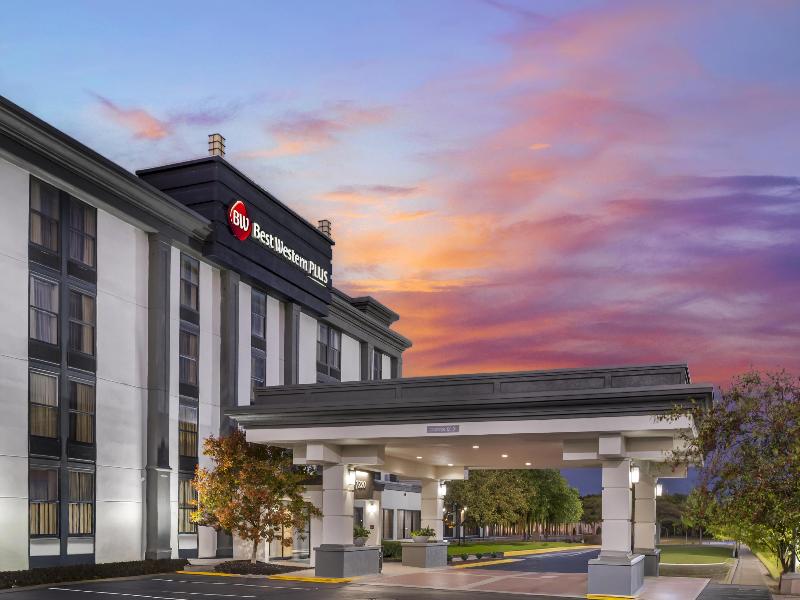 Best Western Plus Indianapolis NW Hotel image