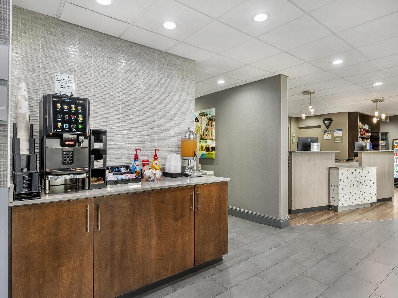 Best Western Plus Indianapolis NW Hotel image