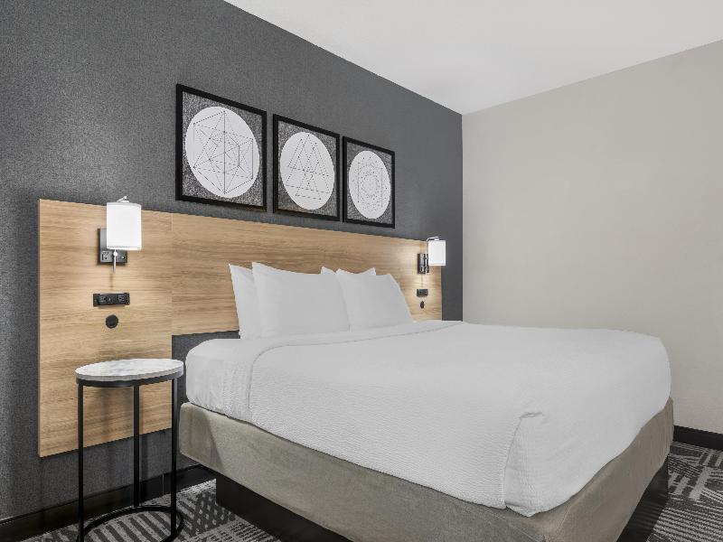 Best Western Plus Indianapolis NW Hotel image