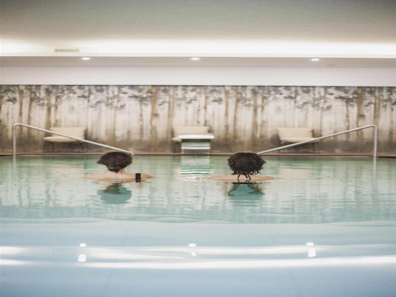Grand Htl Savoia Cortina d'Ampezzo A Radisson  Htl image