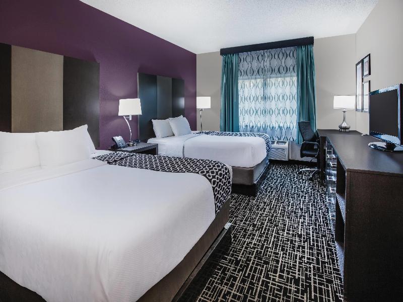 La Quinta Inn Indianapolis North at Pyramids image