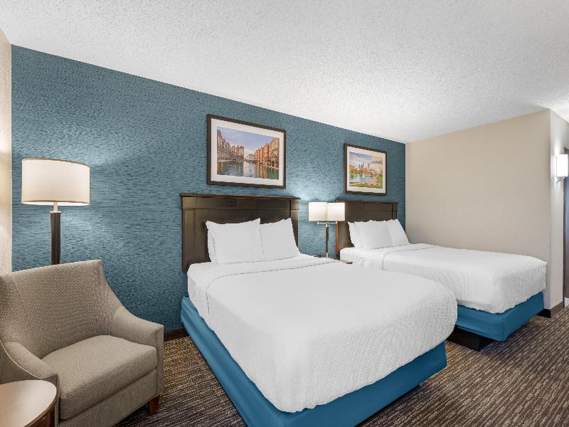 Best Western Plus Indianapolis North at Pyramids image