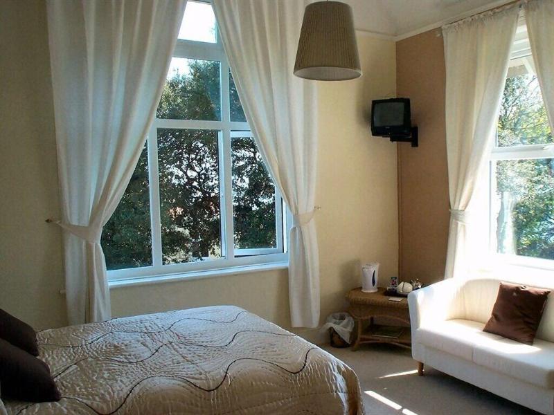 Cornerways Hotel