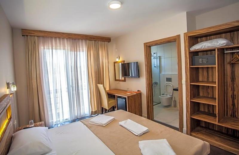 Solmaz image