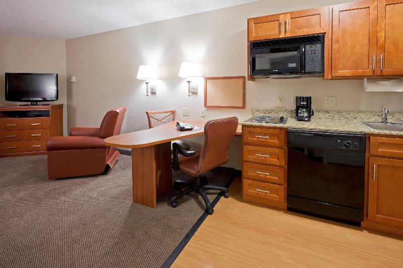 Candlewood Suites Williamsport image
