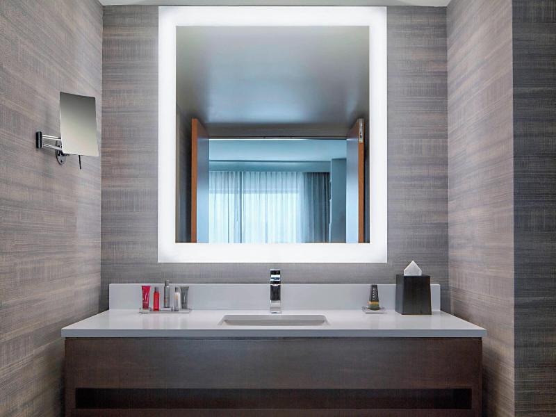 Indianapolis Marriott Downtown image