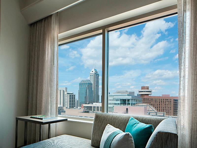 Indianapolis Marriott Downtown image