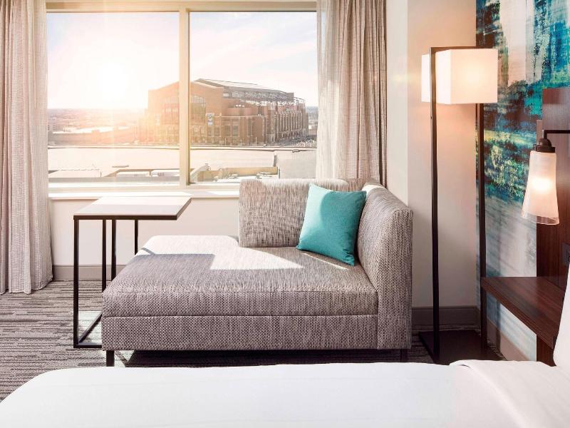 Indianapolis Marriott Downtown image