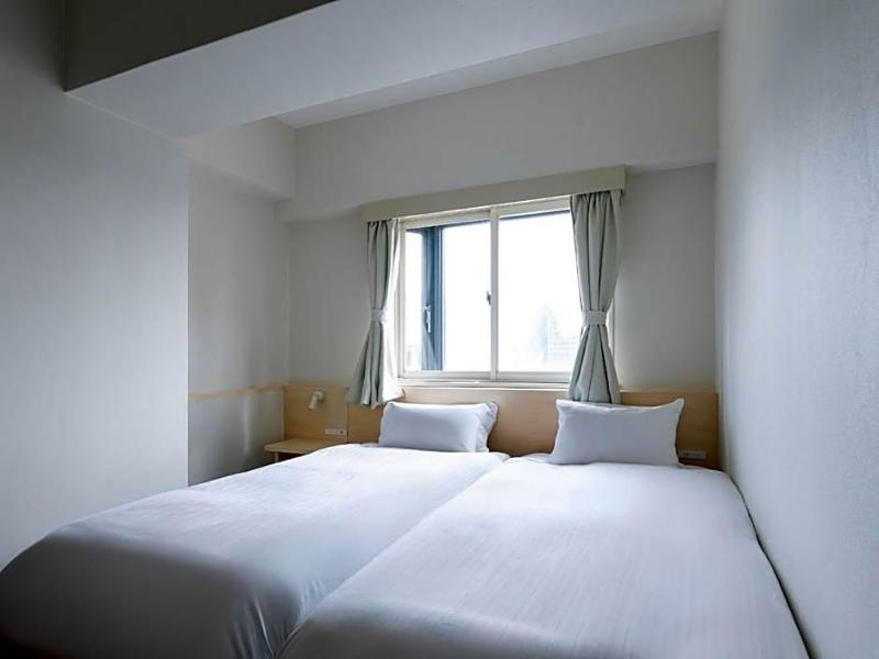 Kishibe Station Hotel image