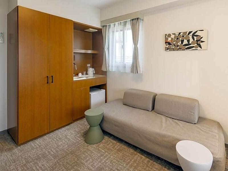 Kishibe Station Hotel image