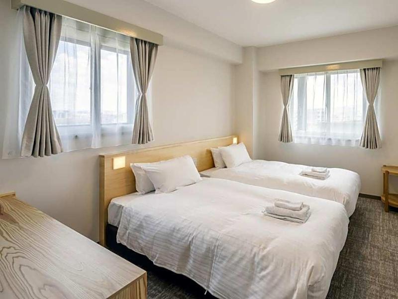 Kishibe Station Hotel image
