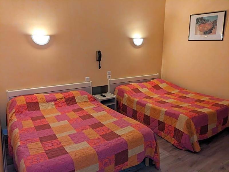 Hôtel des Voyageurs image