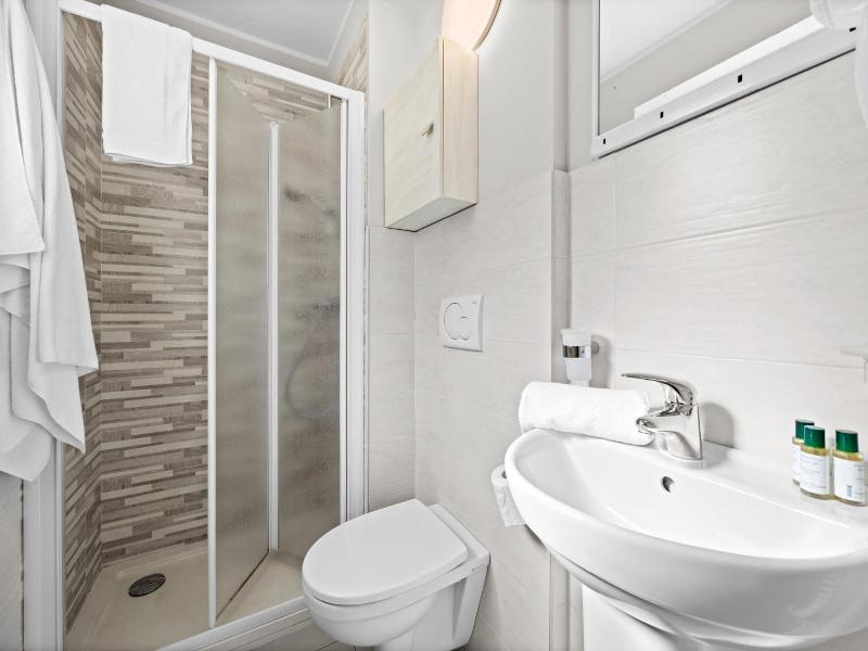 Aparthotel des Alpes image