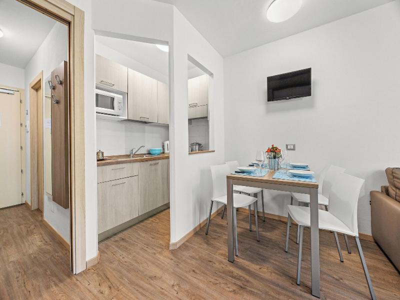 Aparthotel des Alpes image