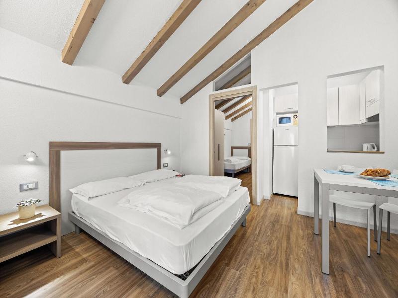 Aparthotel des Alpes image