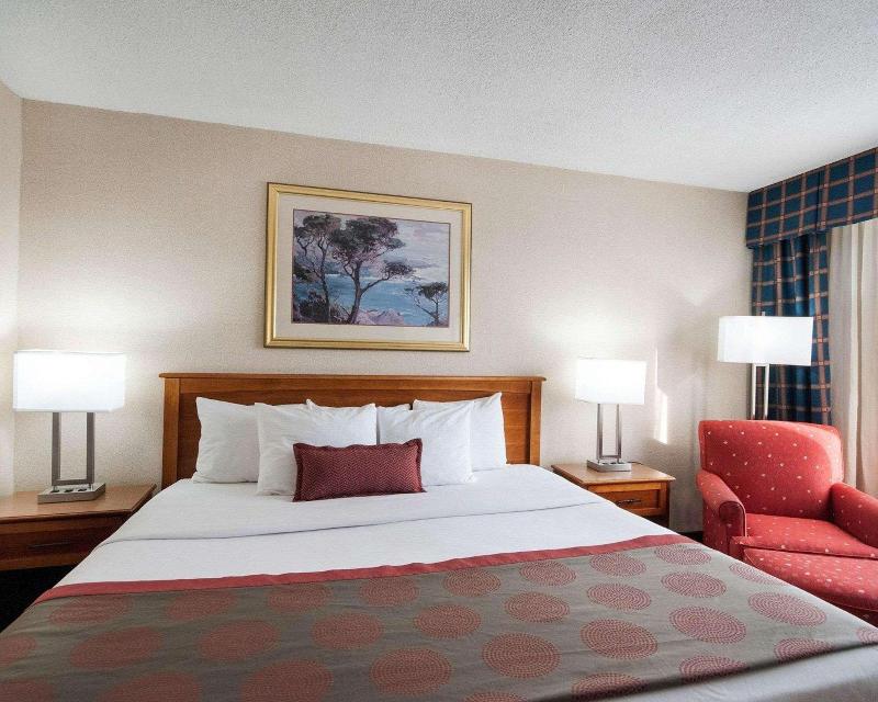 Bed room