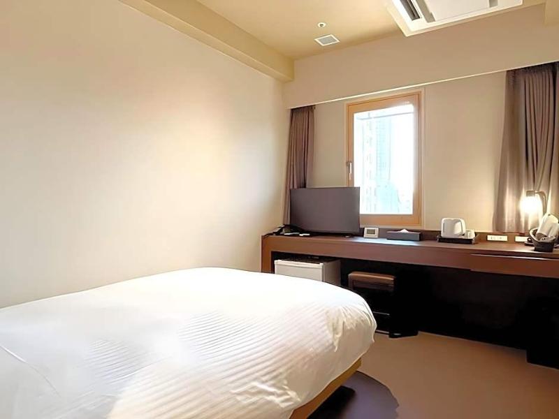 Shinsaibashi ARTY Inn image