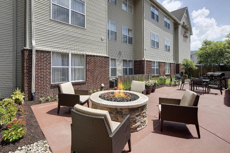 Residence Inn Indianapolis Airport image