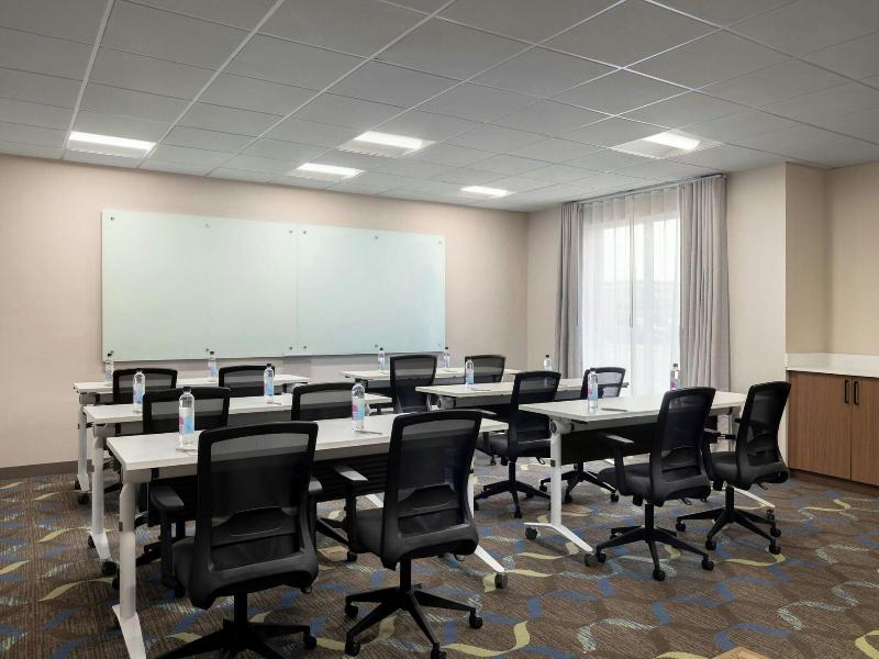 Residence Inn Indianapolis Airport image